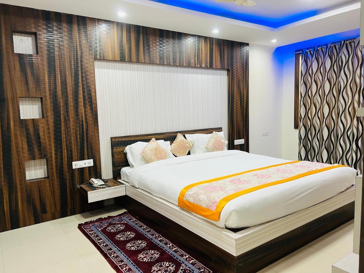Bodhgaya Regency Hotel Esterno foto