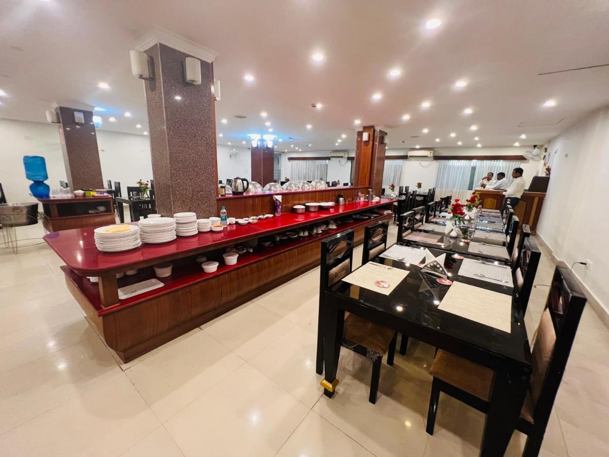 Bodhgaya Regency Hotel Esterno foto