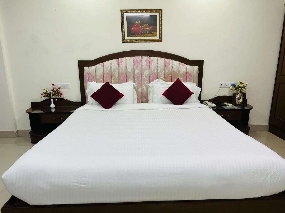 Bodhgaya Regency Hotel Esterno foto