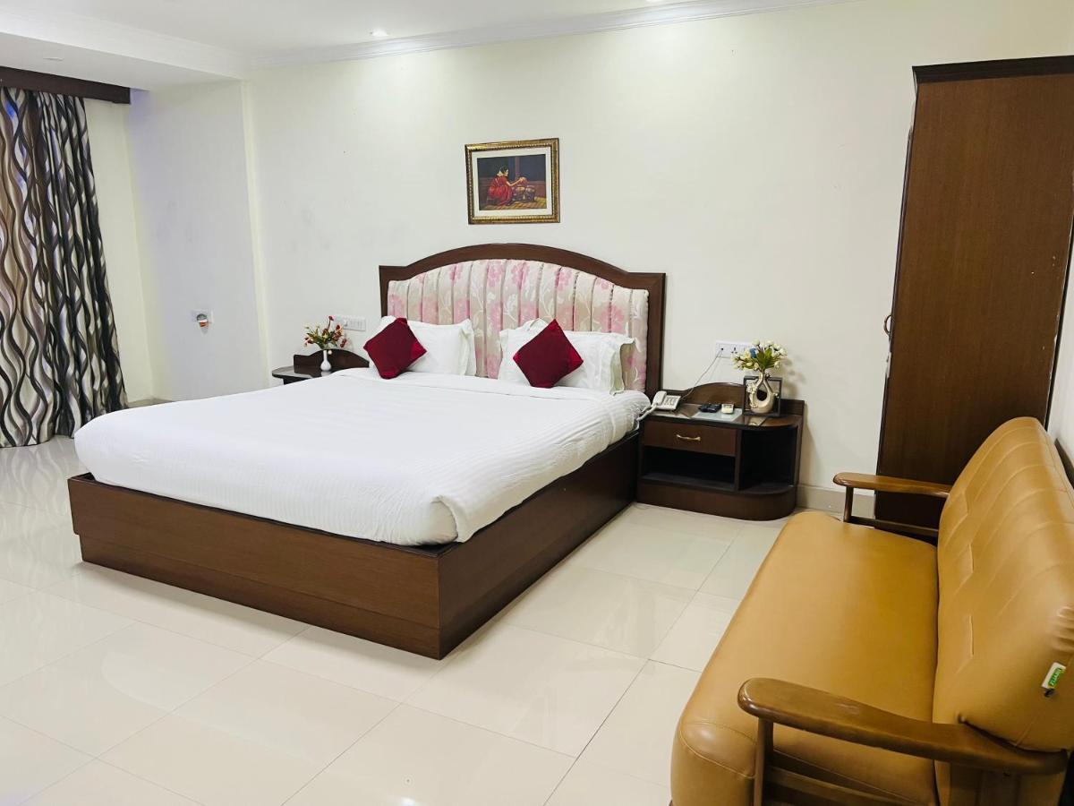 Bodhgaya Regency Hotel Esterno foto