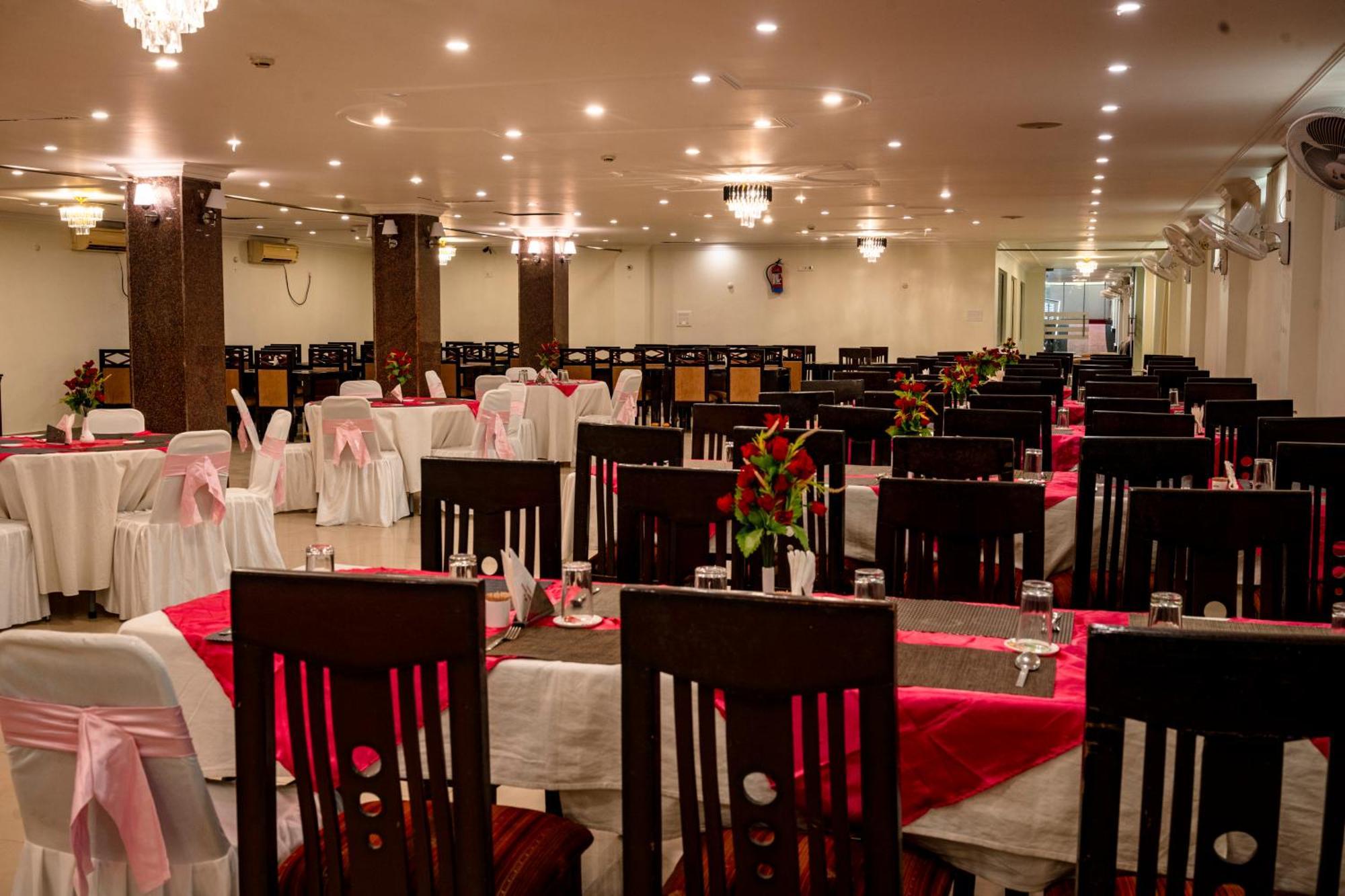 Bodhgaya Regency Hotel Esterno foto