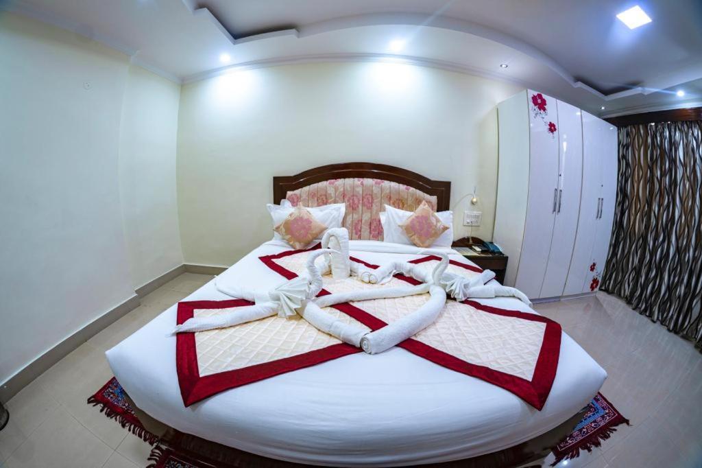 Bodhgaya Regency Hotel Esterno foto