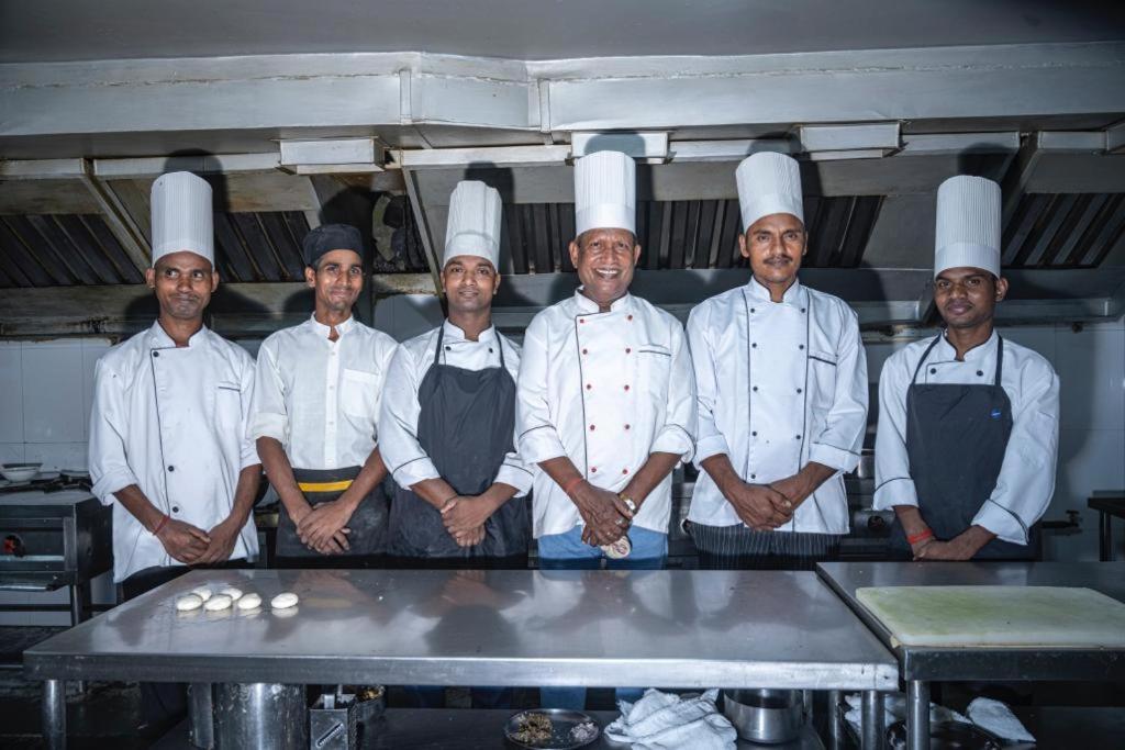 Bodhgaya Regency Hotel Esterno foto
