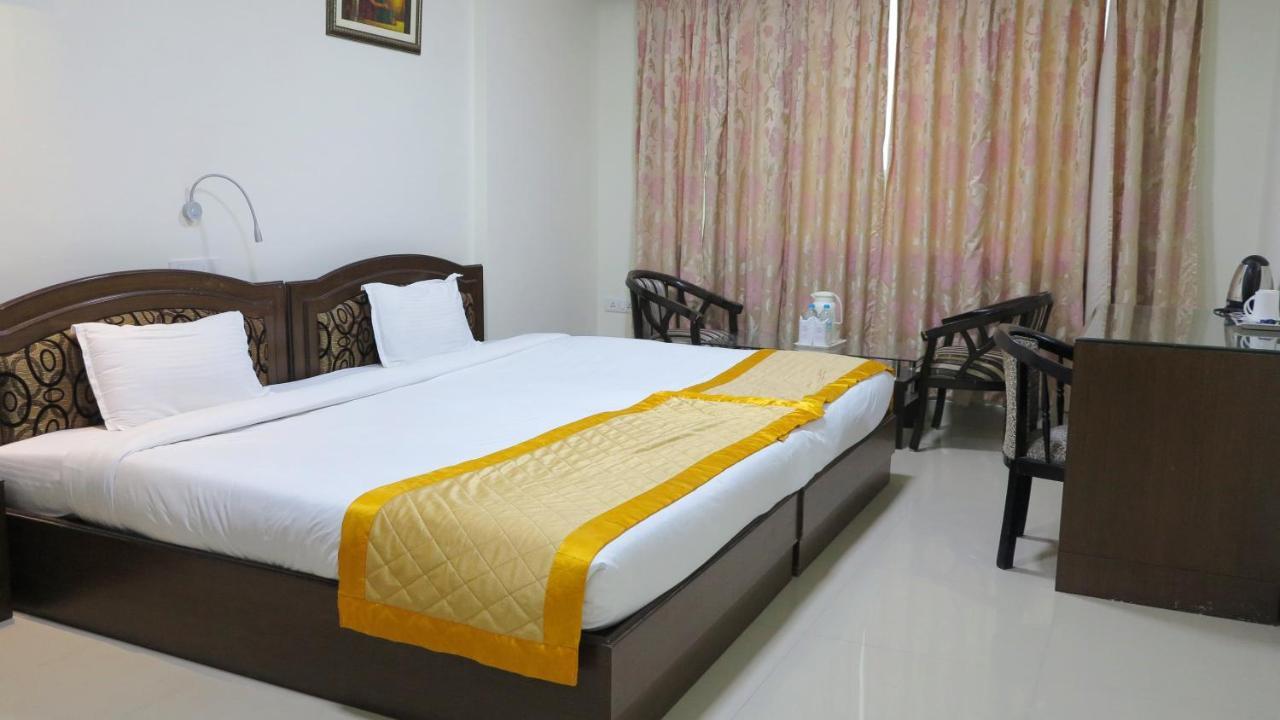 Bodhgaya Regency Hotel Esterno foto